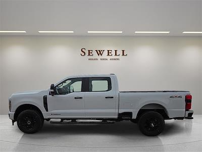 2025 Ford F-250 Crew Cab 4WD Pickup for sale #1585167 - photo 2