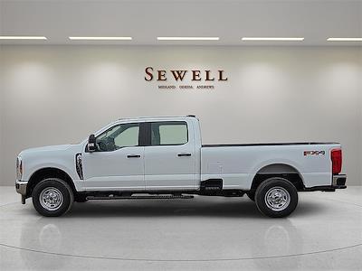 New 2025 Ford F-250 XL Crew Cab 4WD Pickup for sale #1587684 - photo 2