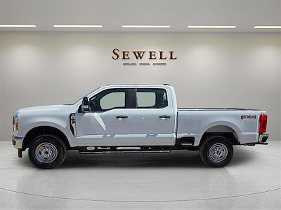 New 2025 Ford F-250 XL Crew Cab 4WD Pickup for sale #1587732 - photo 2