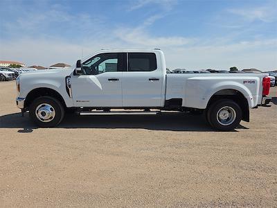 2025 Ford F-350 Crew Cab DRW 4x4 Pickup for sale #1596629 - photo 2