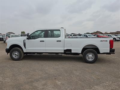 New 2026 Ford F-250 XL Crew Cab 4WD Pickup for sale #1604917 - photo 2