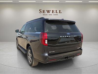 New 2026 Ford Expedition - photo 2