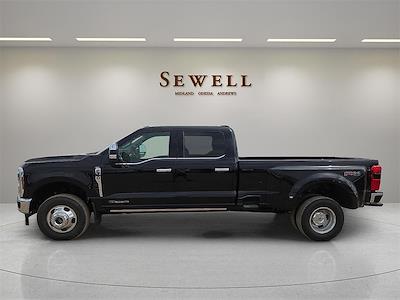 2026 Ford F-350 Crew Cab DRW 4WD Pickup for sale #1607455 - photo 2