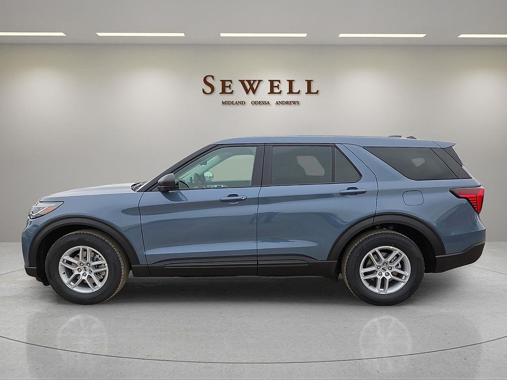 New 2026 Ford Explorer - photo 2