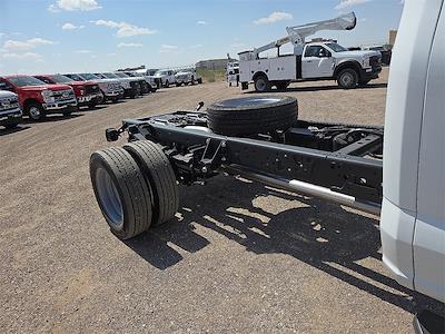 2026 Ford F-550 Crew Cab DRW 4x4 Cab Chassis for sale #1631579 - photo 2