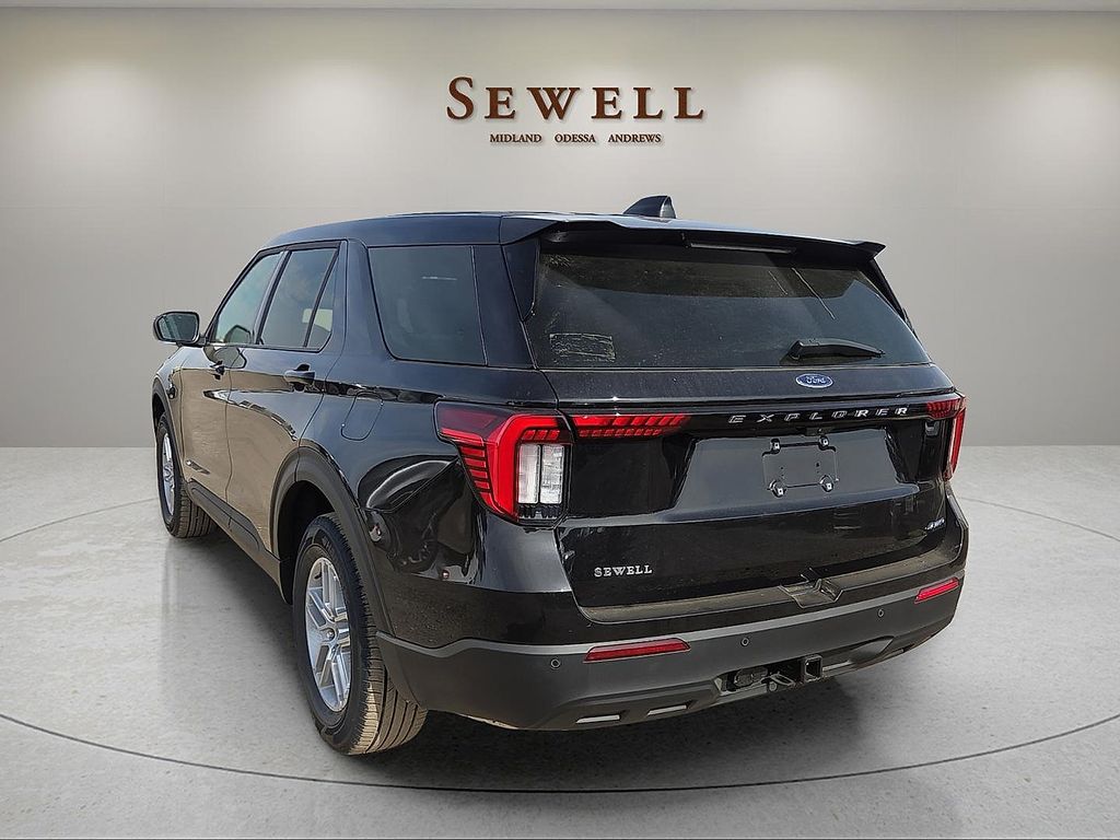 New 2026 Ford Explorer - photo 5