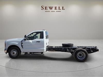 New 2026 Ford F-350 XLT Regular Cab DRW Pickup for sale #1635613 - photo 2