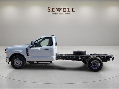 2026 Ford F-350 Regular Cab DRW RWD Pickup for sale #1635828 - photo 2