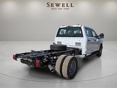 2026 Ford F-350 Crew Cab DRW 4WD Pickup for sale #1655500 - photo 2