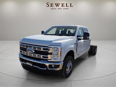 2026 Ford F-350 Crew Cab DRW 4WD Cab Chassis for sale #1657058 - photo 1