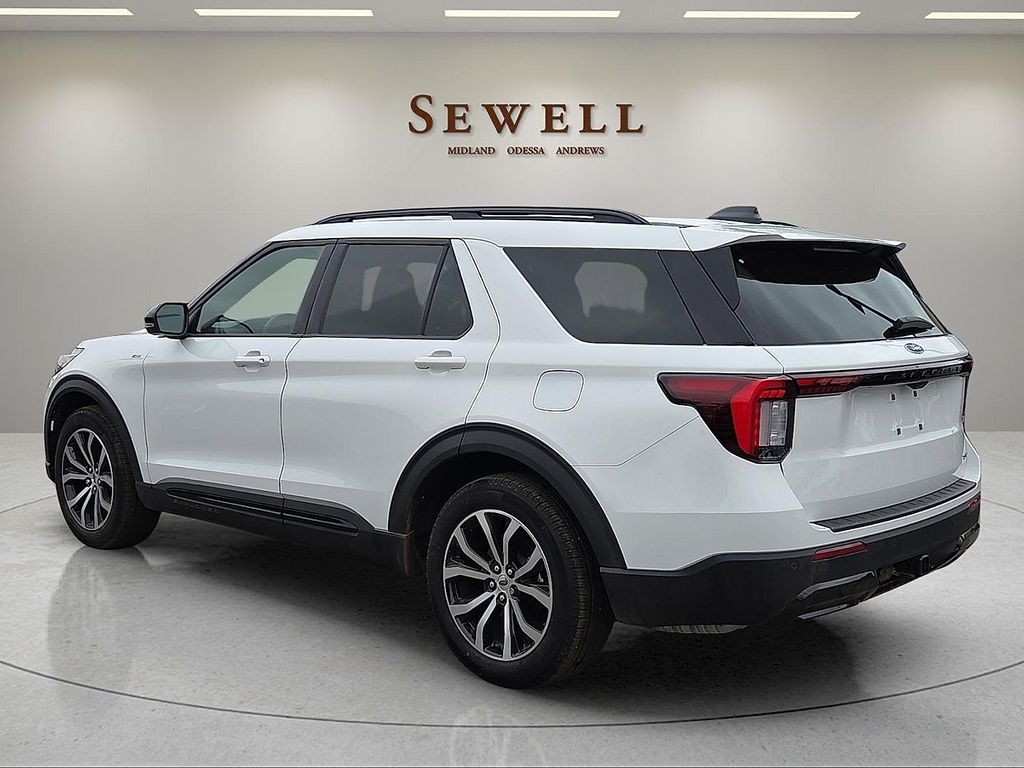 New 2026 Ford Explorer - photo 5