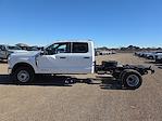 2026 Ford F-350 Crew Cab DRW 4WD Cab Chassis for sale #1671918 - photo 2