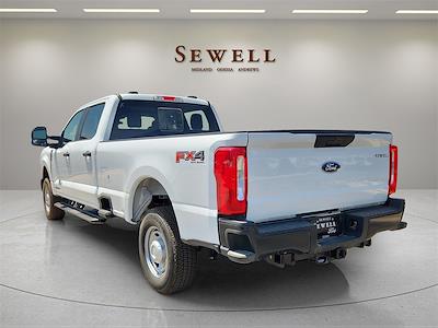 New 2024 Ford F-250 XL Crew Cab 4x4 Pickup for sale #449112 - photo 2