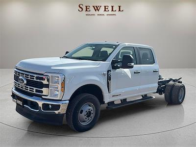 New 2025 Ford F-350 XL Crew Cab 4WD Cab Chassis for sale #501869 - photo 1