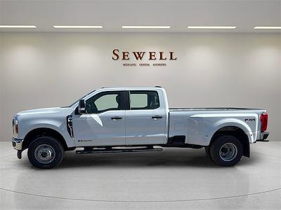 New 2025 Ford F-350 XL Crew Cab 4x4 DRW Pickup for sale #505895 - photo 2