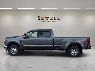 New 2025 Ford F-350 Lariat Crew Cab 4x4 DRW Pickup for sale #512320 - photo 2