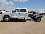 2025 Ford F-350 Crew Cab DRW 4x4 Cab Chassis for sale #515361 - photo 3