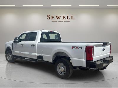 2025 Ford F-250 Crew Cab 4x4 Pickup for sale #564790 - photo 2