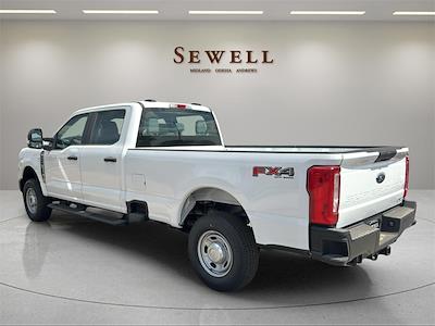 2025 Ford F-250 Crew Cab 4x4 Pickup for sale #566528 - photo 2