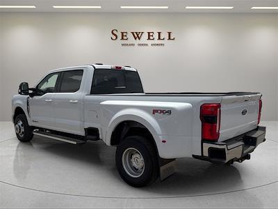 New 2025 Ford F-350 Lariat Crew Cab 4x4 DRW Pickup for sale #572237 - photo 2