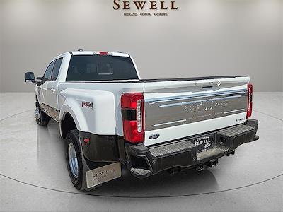New 2025 Ford F-350 XL Crew Cab 4x4 DRW Pickup for sale #581678 - photo 2