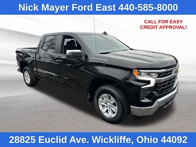 Used 2025 Chevrolet Silverado 1500 - photo 1