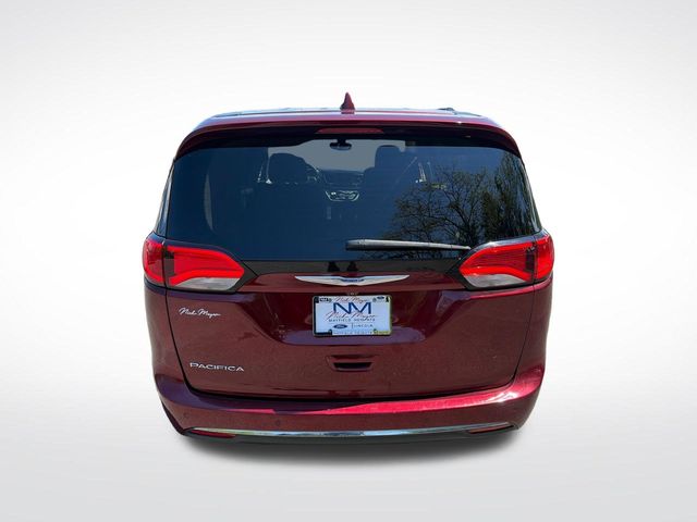 Used 2018 Chrysler Pacifica - photo 7
