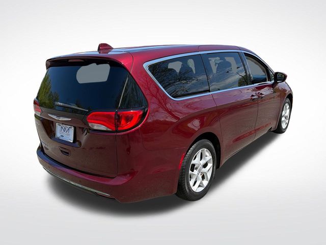 Used 2018 Chrysler Pacifica - photo 8