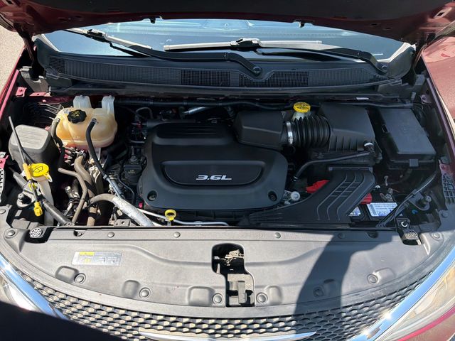 Used 2018 Chrysler Pacifica - photo 34