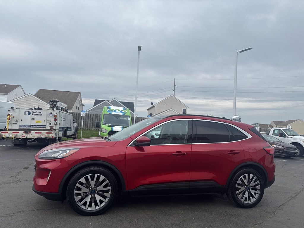 Used 2020 Ford Escape - photo 12