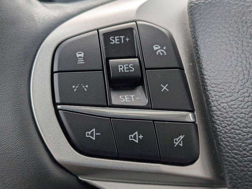 New 2025 Ford Explorer - photo 33