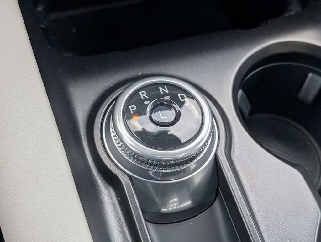 New 2025 Ford Explorer - photo 38