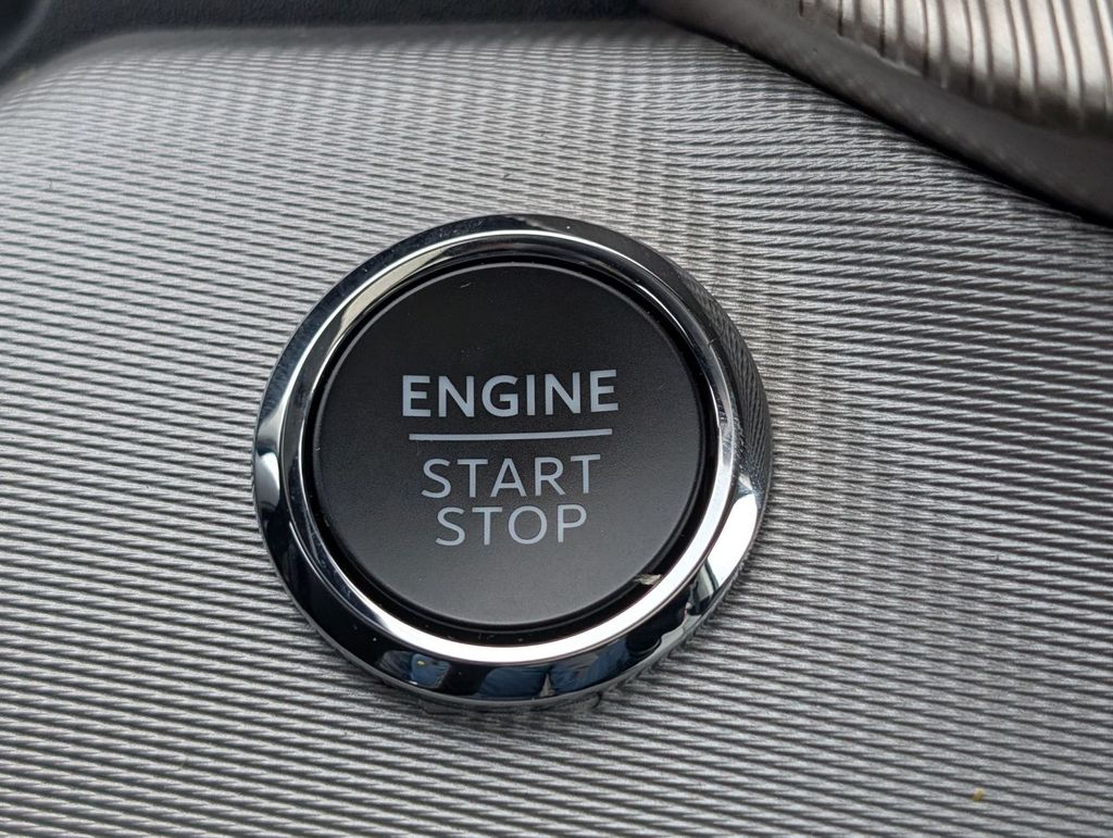 New 2025 Ford Explorer - photo 45