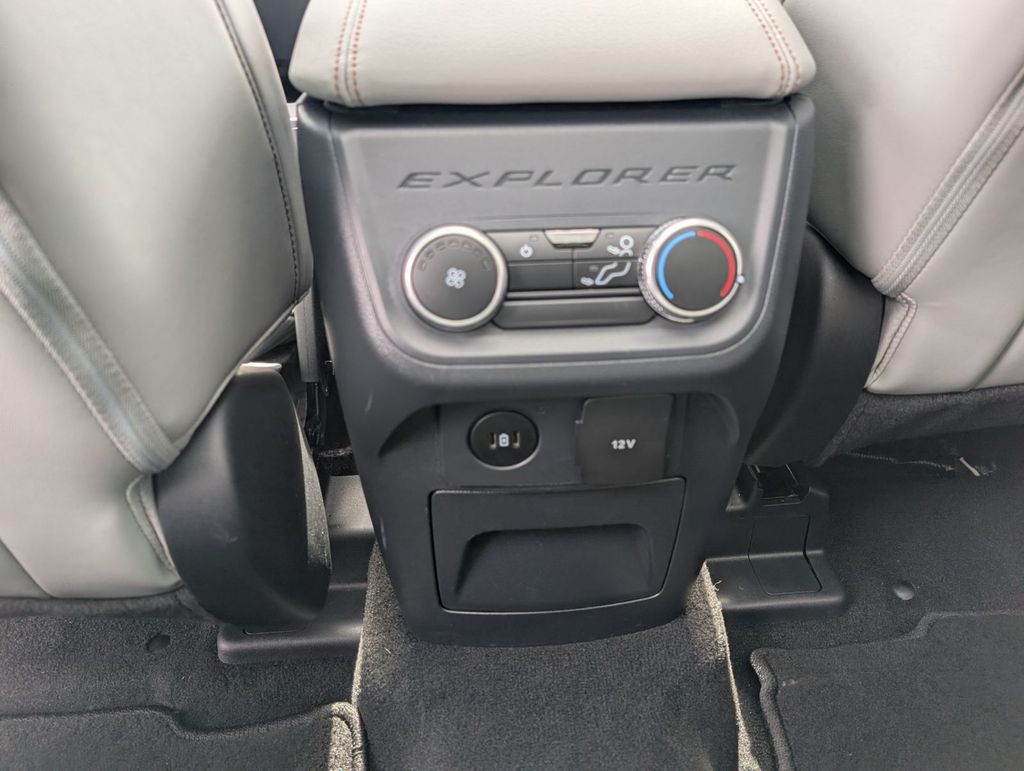 New 2025 Ford Explorer - photo 47