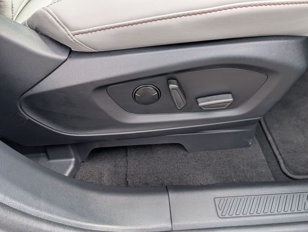 New 2025 Ford Explorer - photo 55
