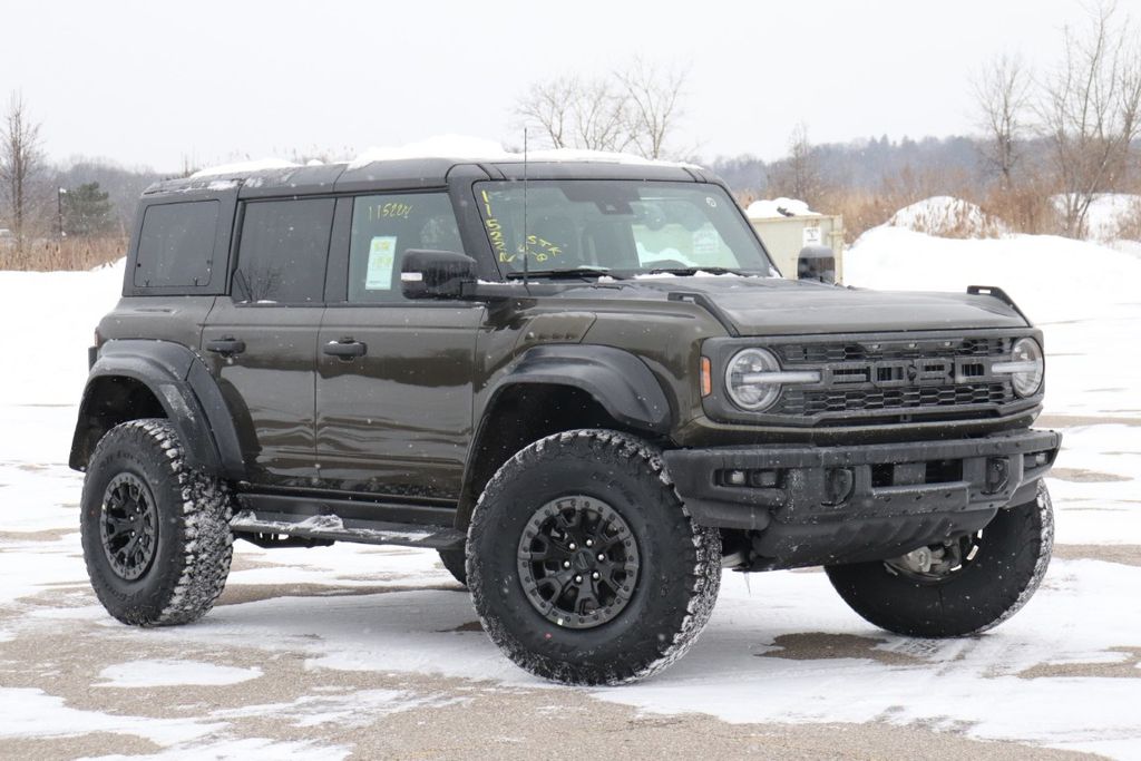 New 2025 Ford Bronco - photo 2