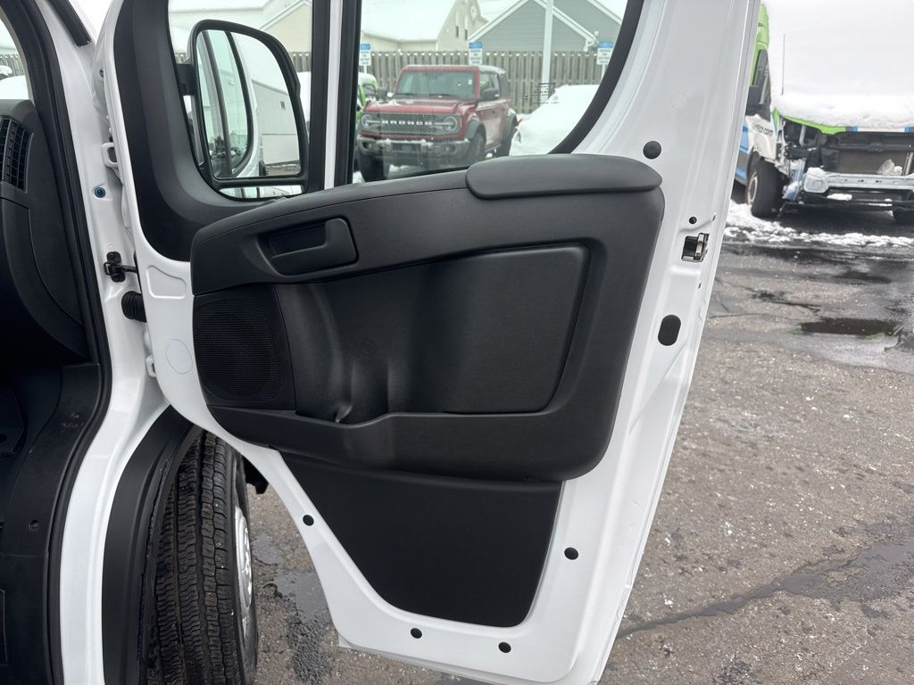 Used 2024 Ram ProMaster 2500 - photo 29