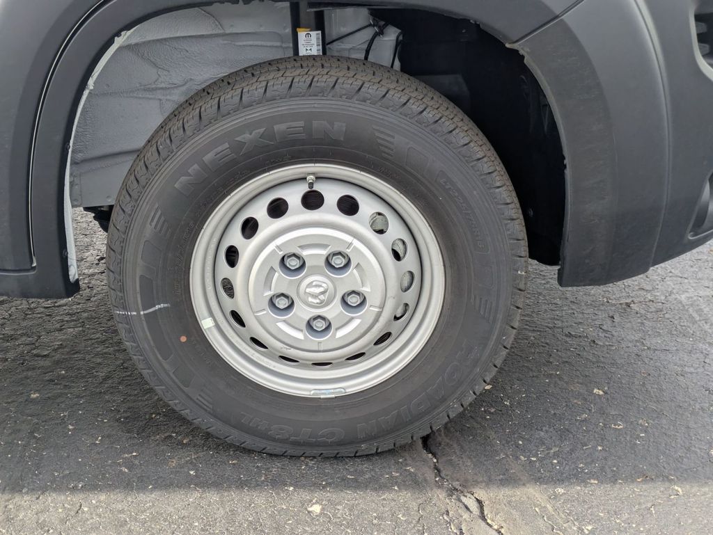 Used 2024 Ram ProMaster 2500 - photo 16