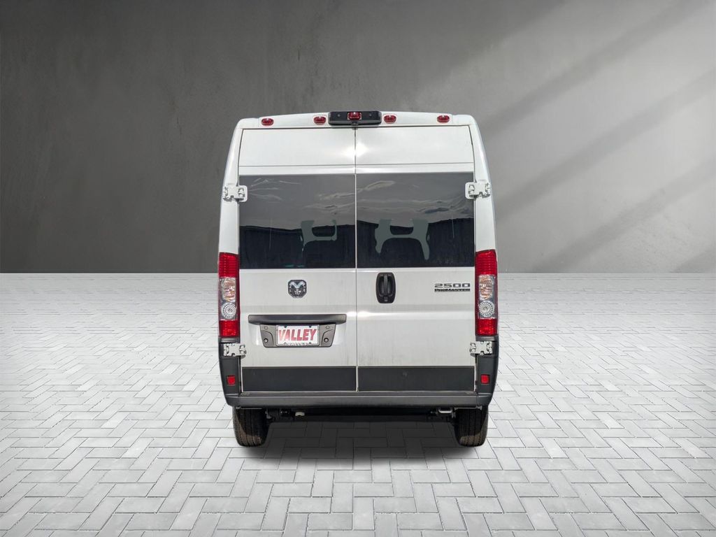 Used 2024 Ram ProMaster 2500 - photo 9