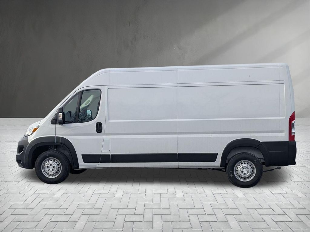 Used 2024 Ram ProMaster 2500 - photo 8