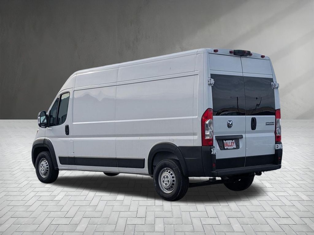 Used 2024 Ram ProMaster 2500 - photo 5