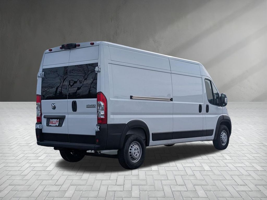 Used 2024 Ram ProMaster 2500 - photo 10