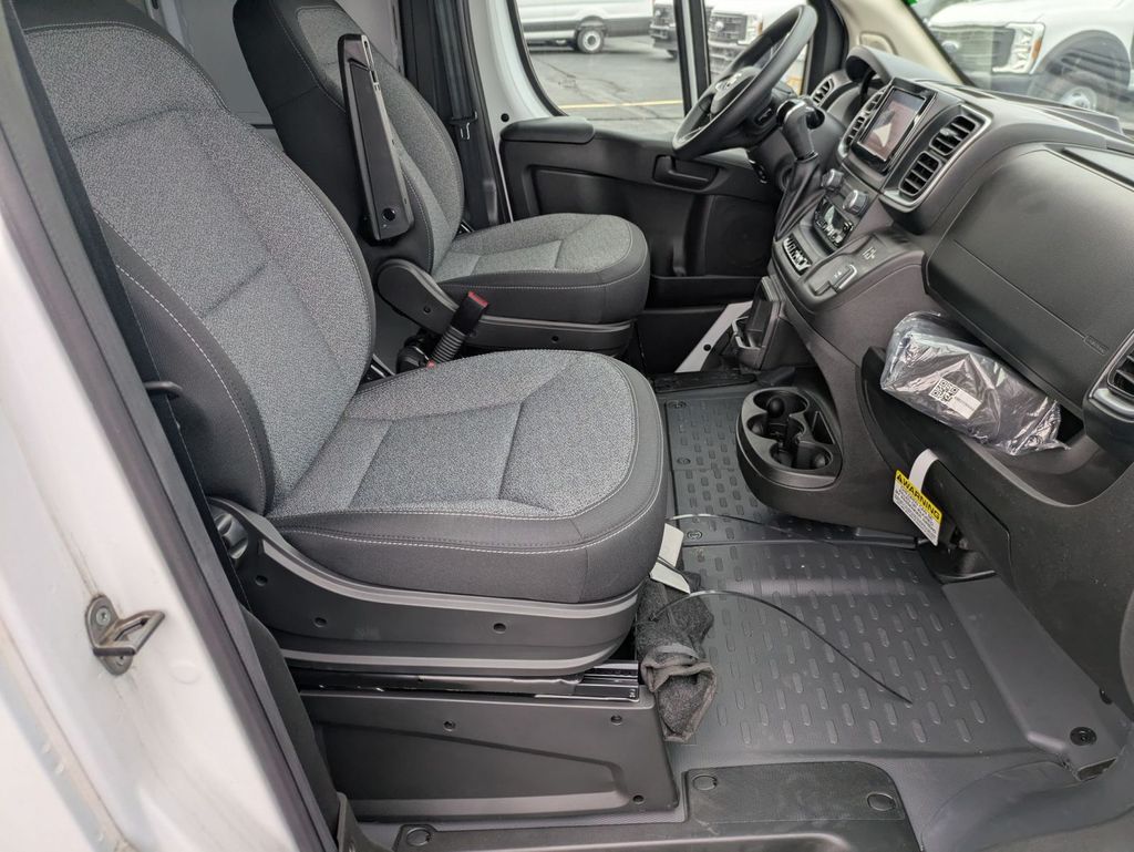 Used 2024 Ram ProMaster 2500 - photo 35