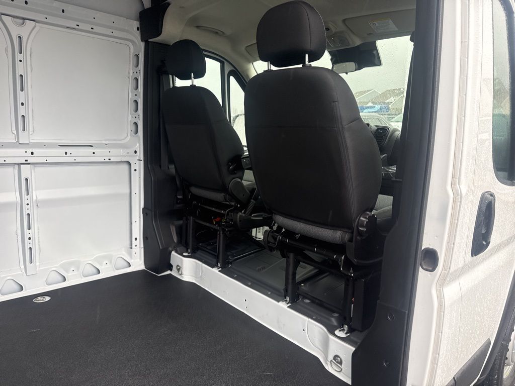 Used 2024 Ram ProMaster 2500 - photo 31