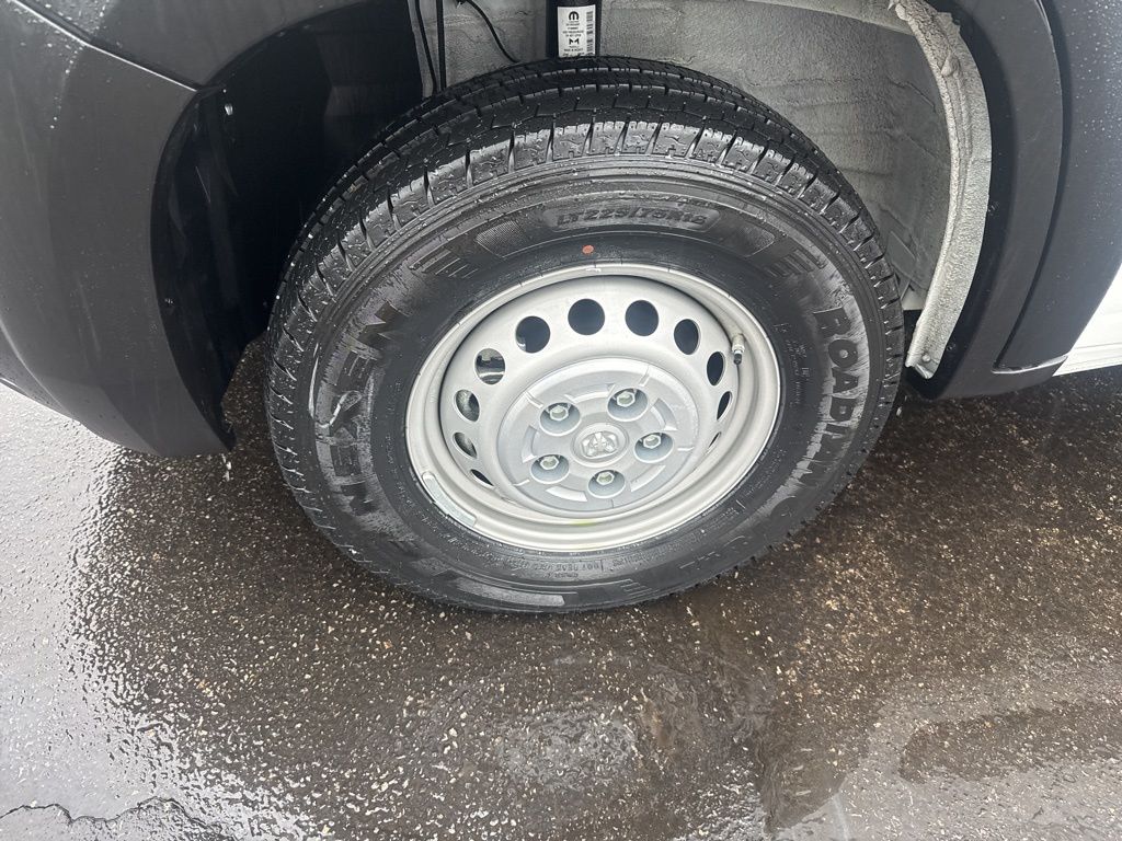 Used 2024 Ram ProMaster 2500 - photo 36