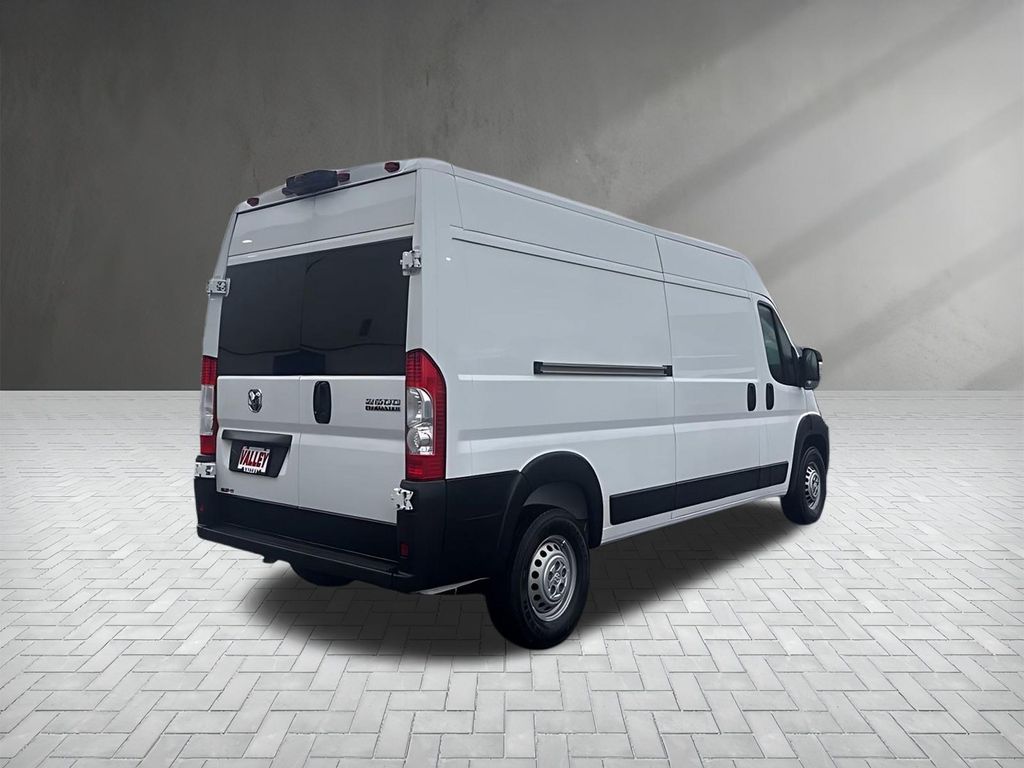 Used 2024 Ram ProMaster 2500 - photo 5