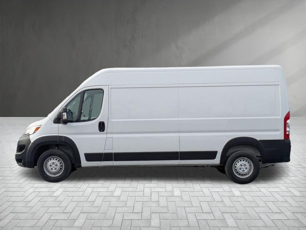 Used 2024 Ram ProMaster 2500 - photo 8