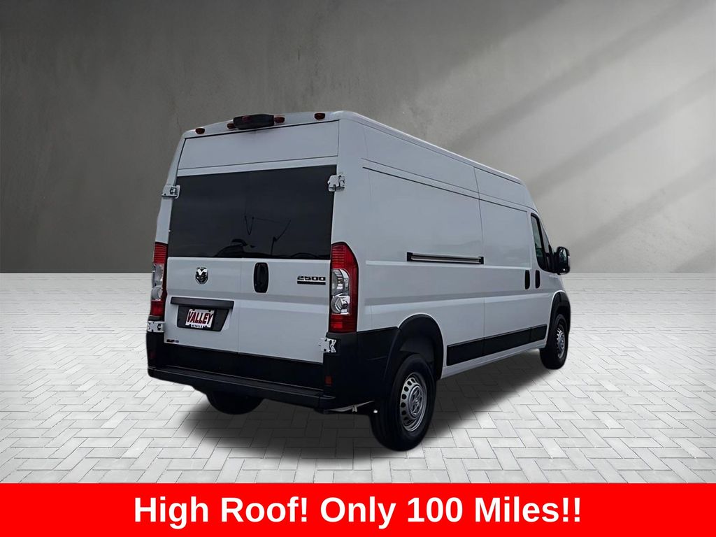 Used 2024 Ram ProMaster 2500 - photo 5