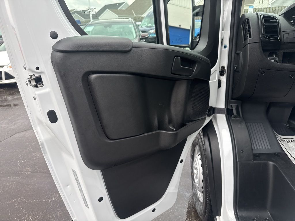 Used 2024 Ram ProMaster 2500 - photo 15