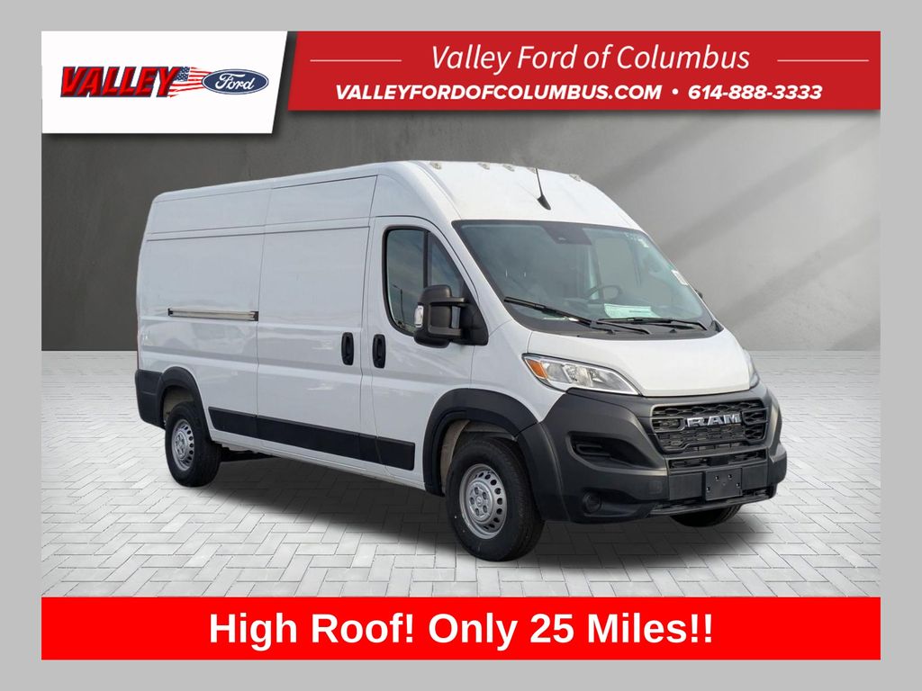 Used 2024 Ram ProMaster 2500 - photo 1